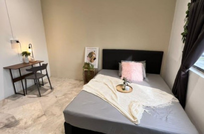 Working place in Paradigm Mall 🛍️? Fully Furnished Room attached private bathroom 💯RM0 Deposit