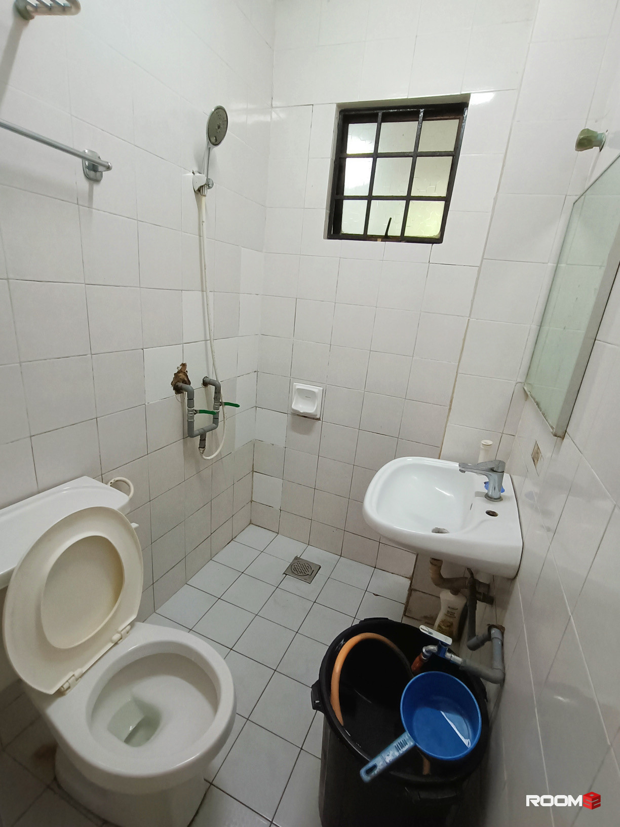 *Low Deposit Female Single At SS17 Subang Jaya