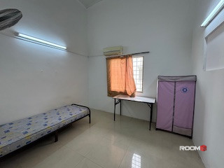 Room For Rent, walking distance to LRT kelana jaya line