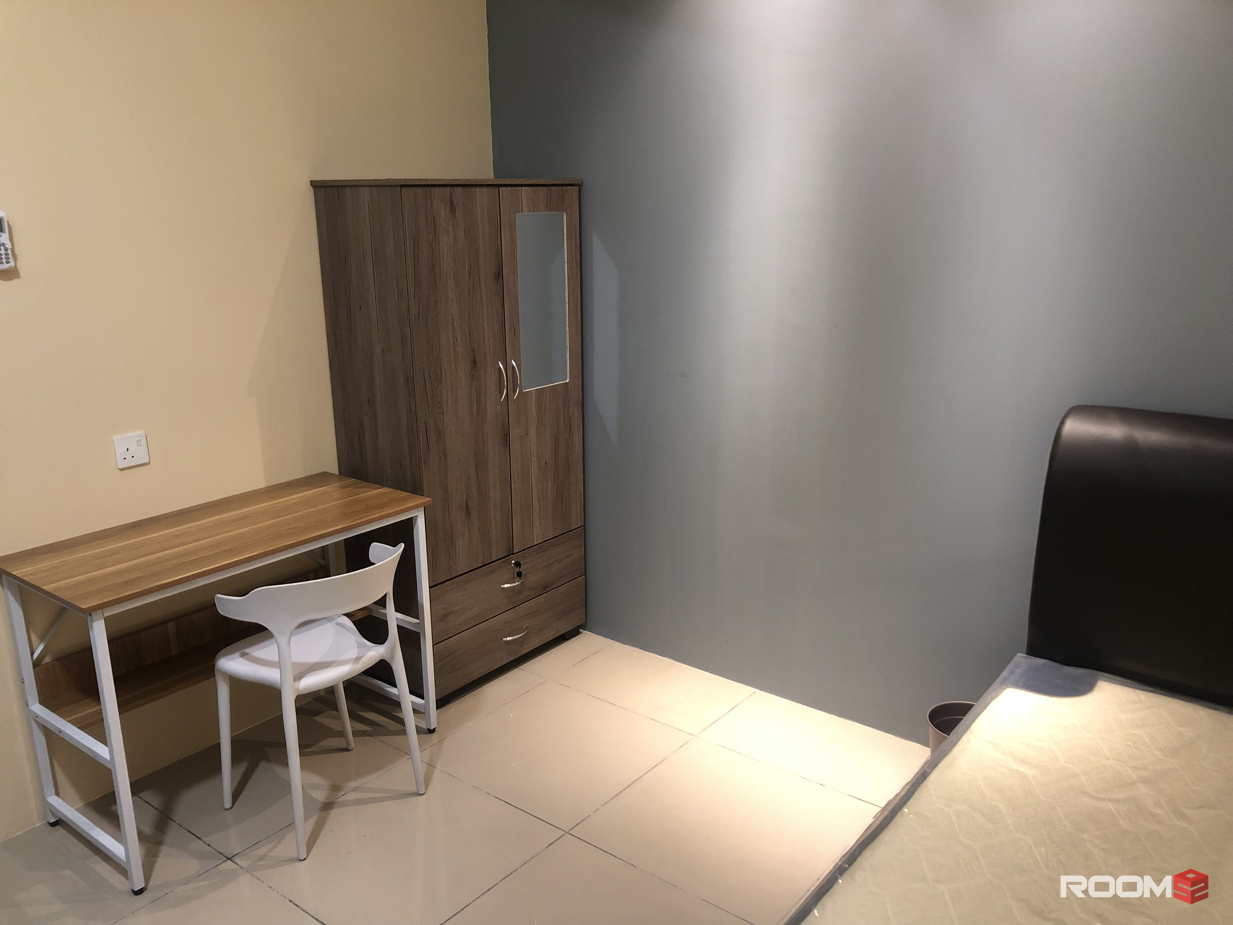 ✨LANDED HOUSE NEAR HELP Uni✅@ SUBANG 2, Newly Renovated, Single Room With Aircond