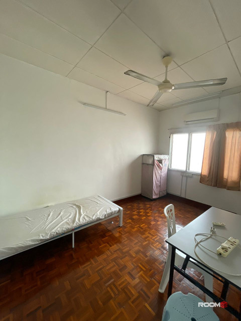 🌈NEW UNIT Middle & Single Room at Damansara Kim, Damansara Utama 8minswalk to TTDI MRT Station