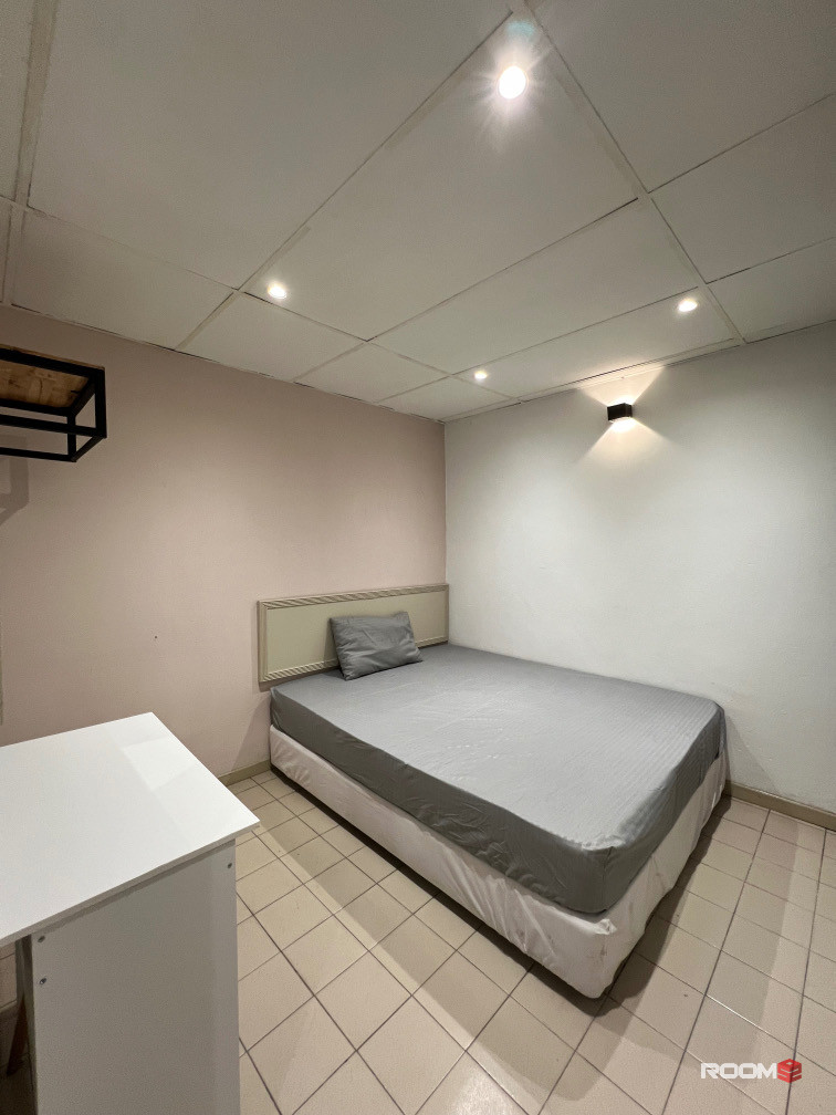Offer ❗ Zero Deposit and Furnished Room + Private Toilet at Damansara Utama