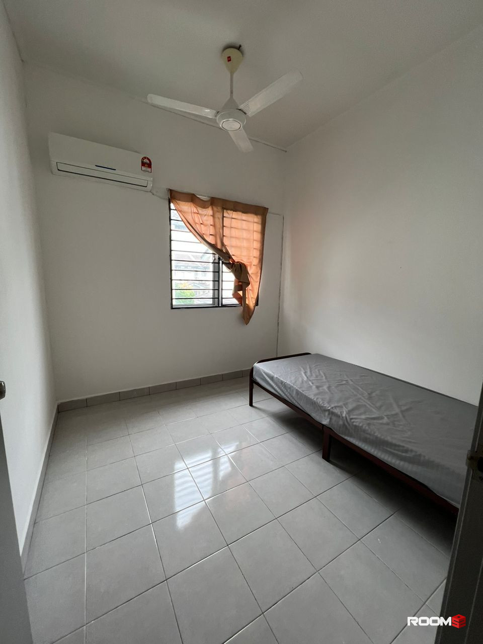 Ramadan Promo 🕌 Room for Rent + Air-Cond at Setia Alam near Setia City Mall, Taipan
