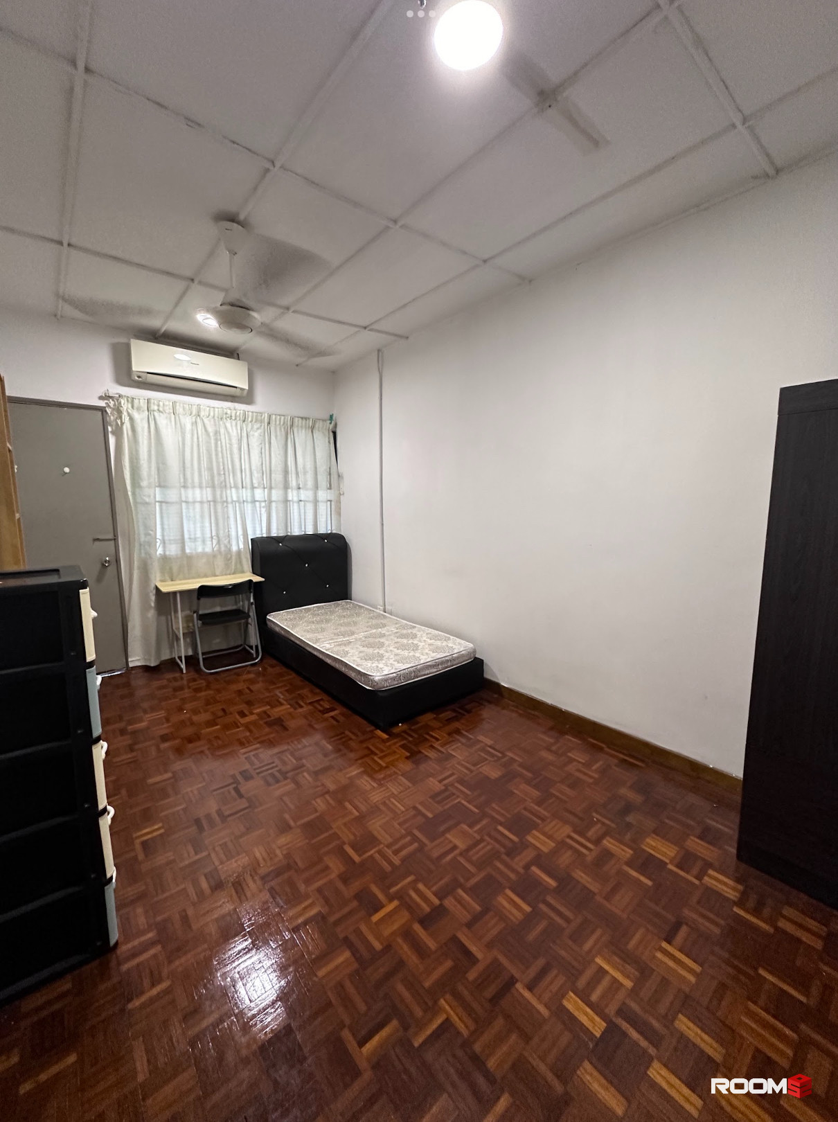 ✅🔥SS2 Area Medium Room For Rent , 5MinsDrive To SS2 DurianMan Stall And SS2 Park