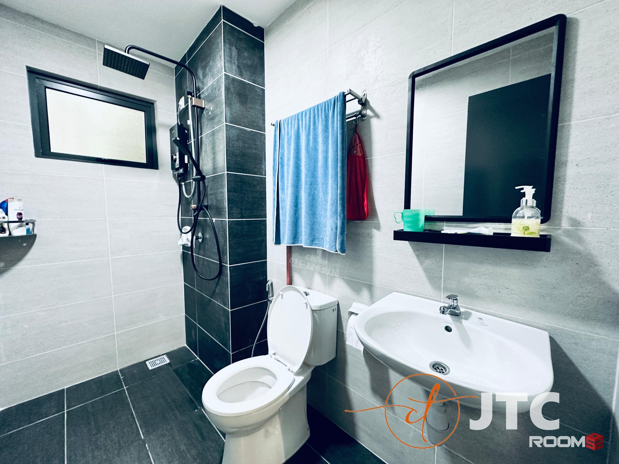 Edusentral Studio Attached Bathroom for Rent