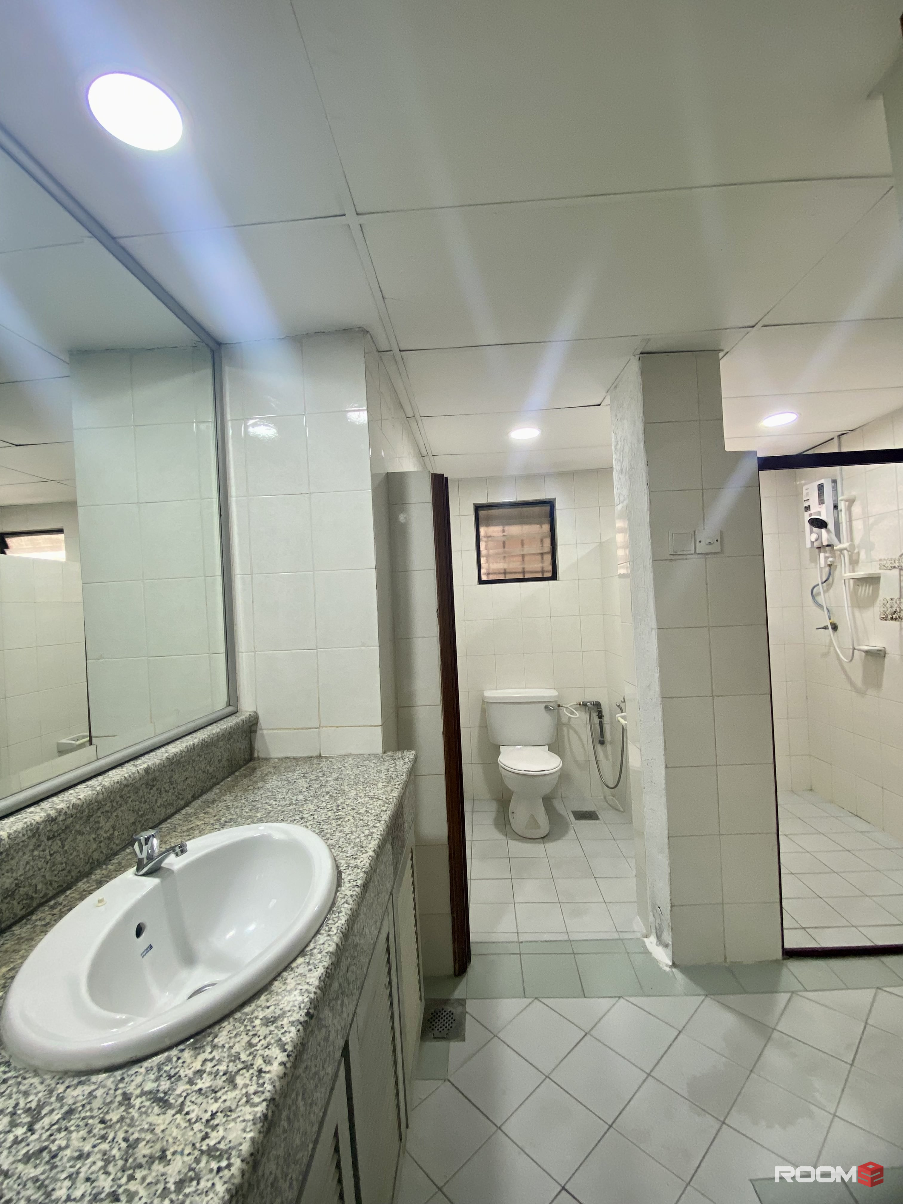ZERO DEPOSIT✅🔥 [FEMALE SINGLE ROOM]Only 1 mins walk to LRT PWTC Station & Sunway Putra Mall [KL City Area]