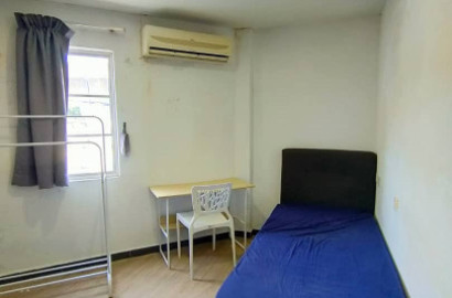 🏠Single Room with Window and Private Bathroom near to LRT Kelana Jaya Station🚝