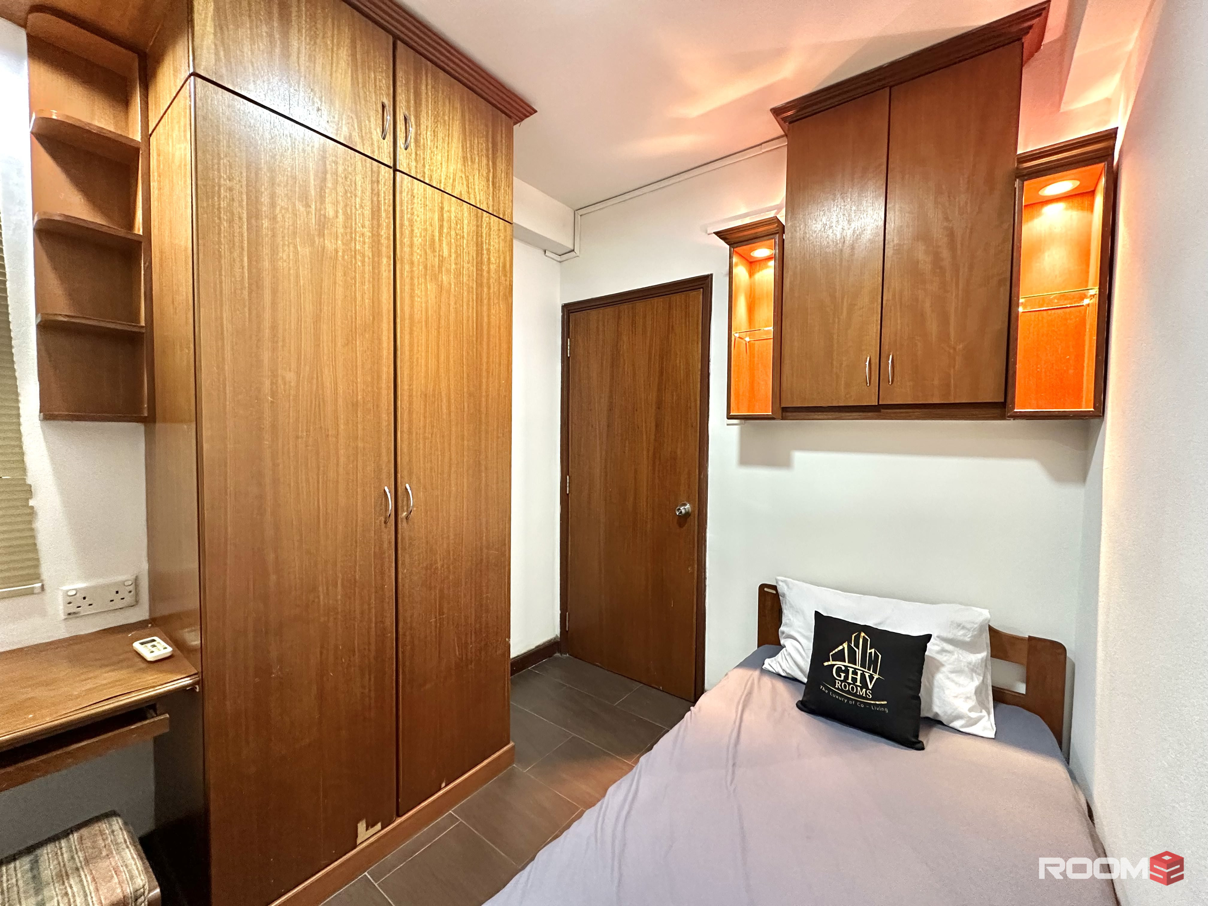 ZERO DEPOSIT✅🔥ROOMS RENTAL Only 1 mins walk to LRT PWTC Station & Sunway Putra Mall [KL City Centre Area] 🚄 🏤