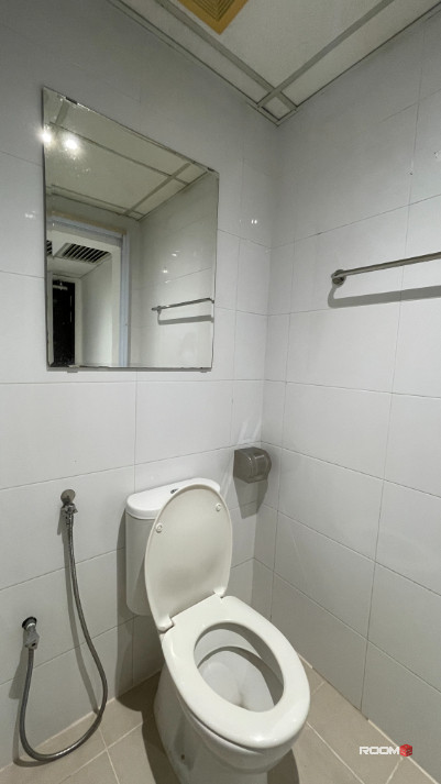 BEST JULY OFFER🌈Single Private Room🛌5mins 🚗to Chan Sow Lin MRT Station