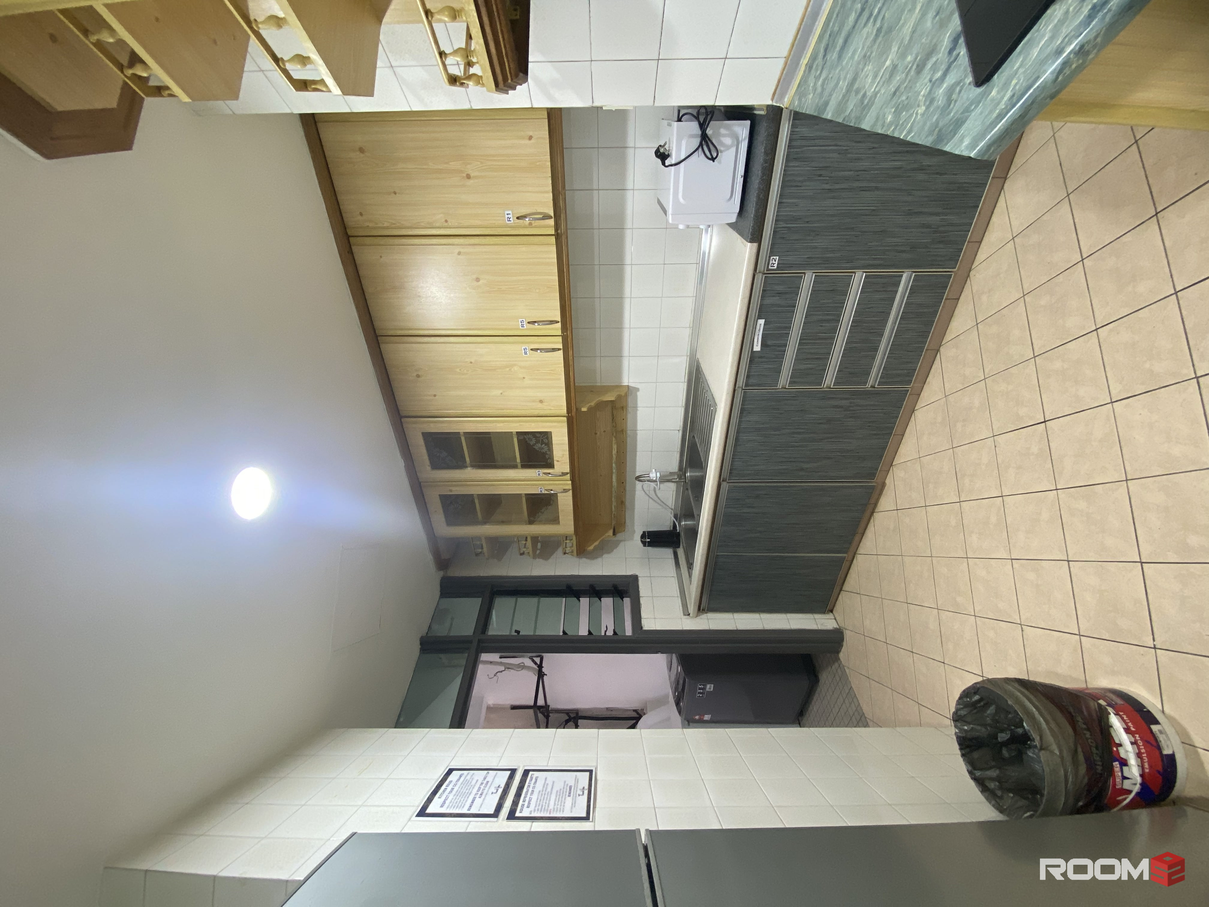 ZERO DEPOSIT✅🔥 [MEDIUM ROOM] Only 1 mins walk to LRT PWTC Station & Sunway Putra Mall [KL City Area]