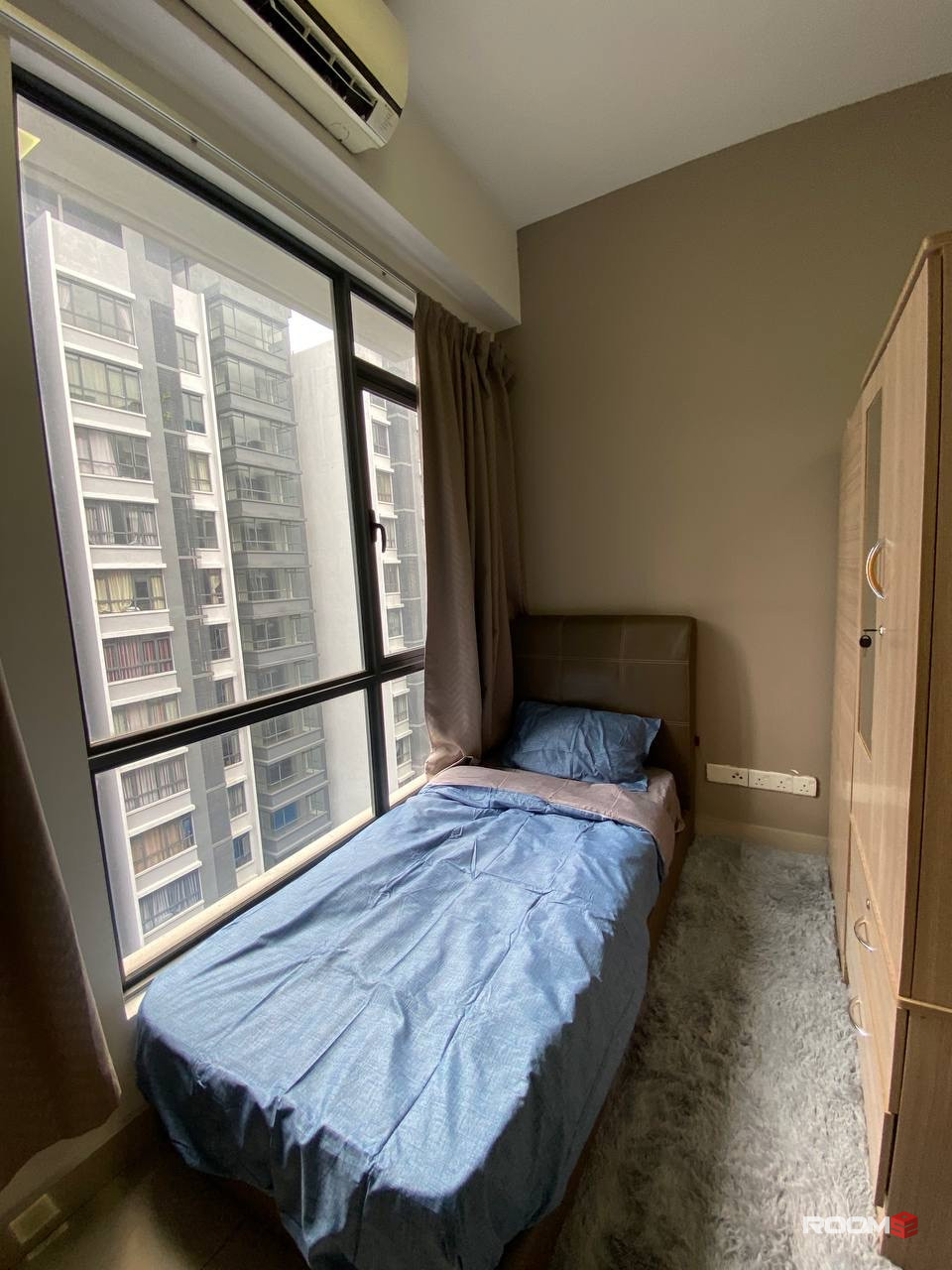 FEMALE 🙋‍♀️ Shared Room w Privacy 🤩 and Air Con & Fan @ Utropolis Glenmarie