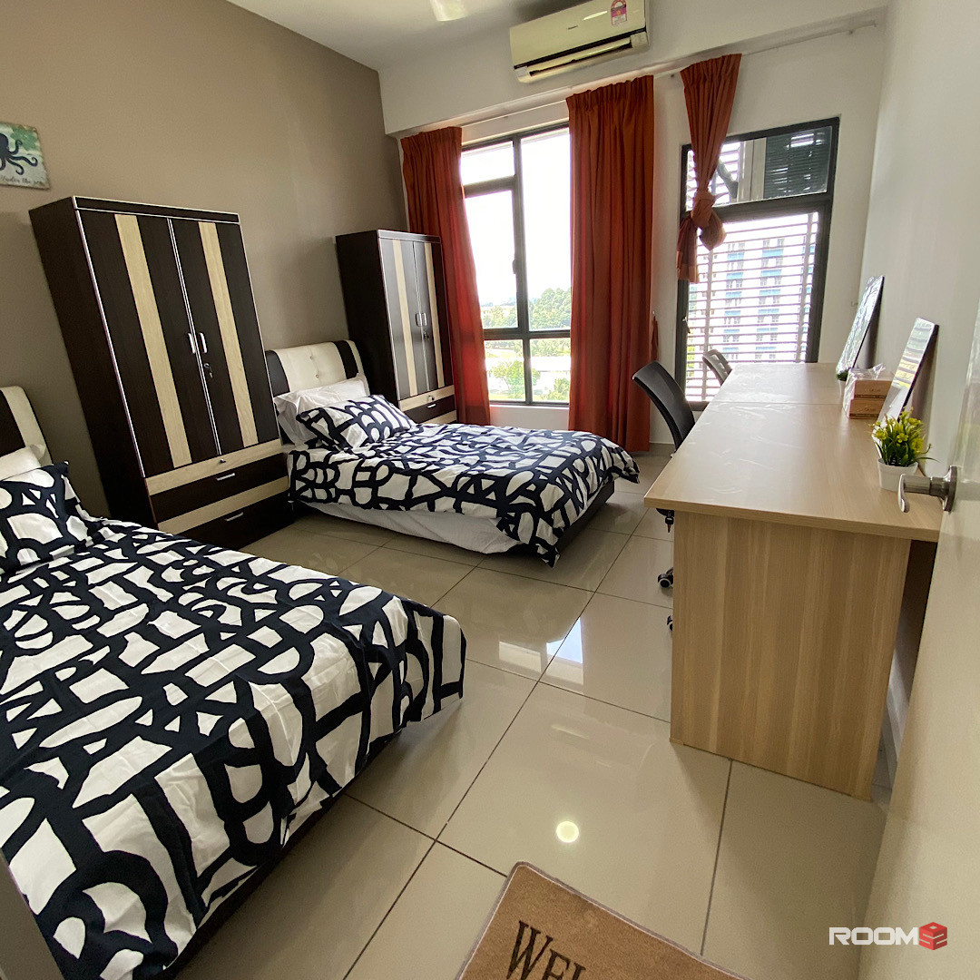 2 min to UOW KDU 👨‍🎓Premium Shared Room 🤩 FREE Cleaning @ Utropolis Glenmarie