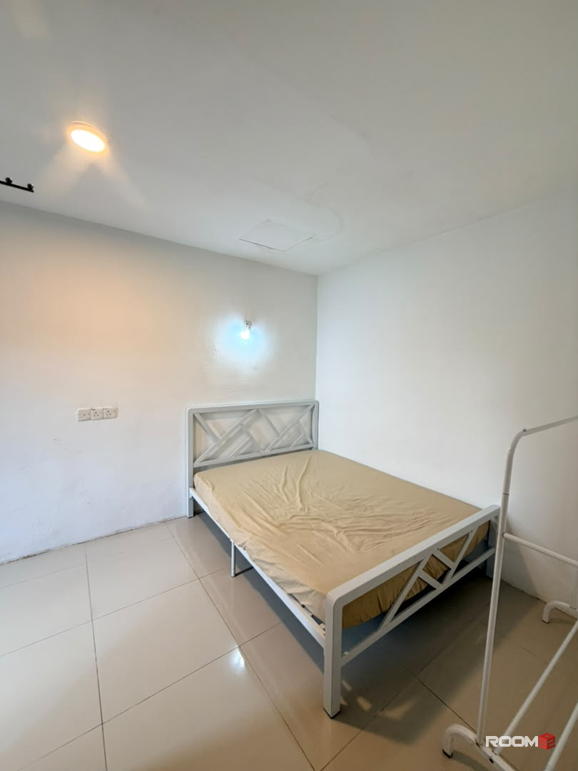 ZERO Deposit❗ Fully Furnished Master Room with Bathroom in Kelana Jaya