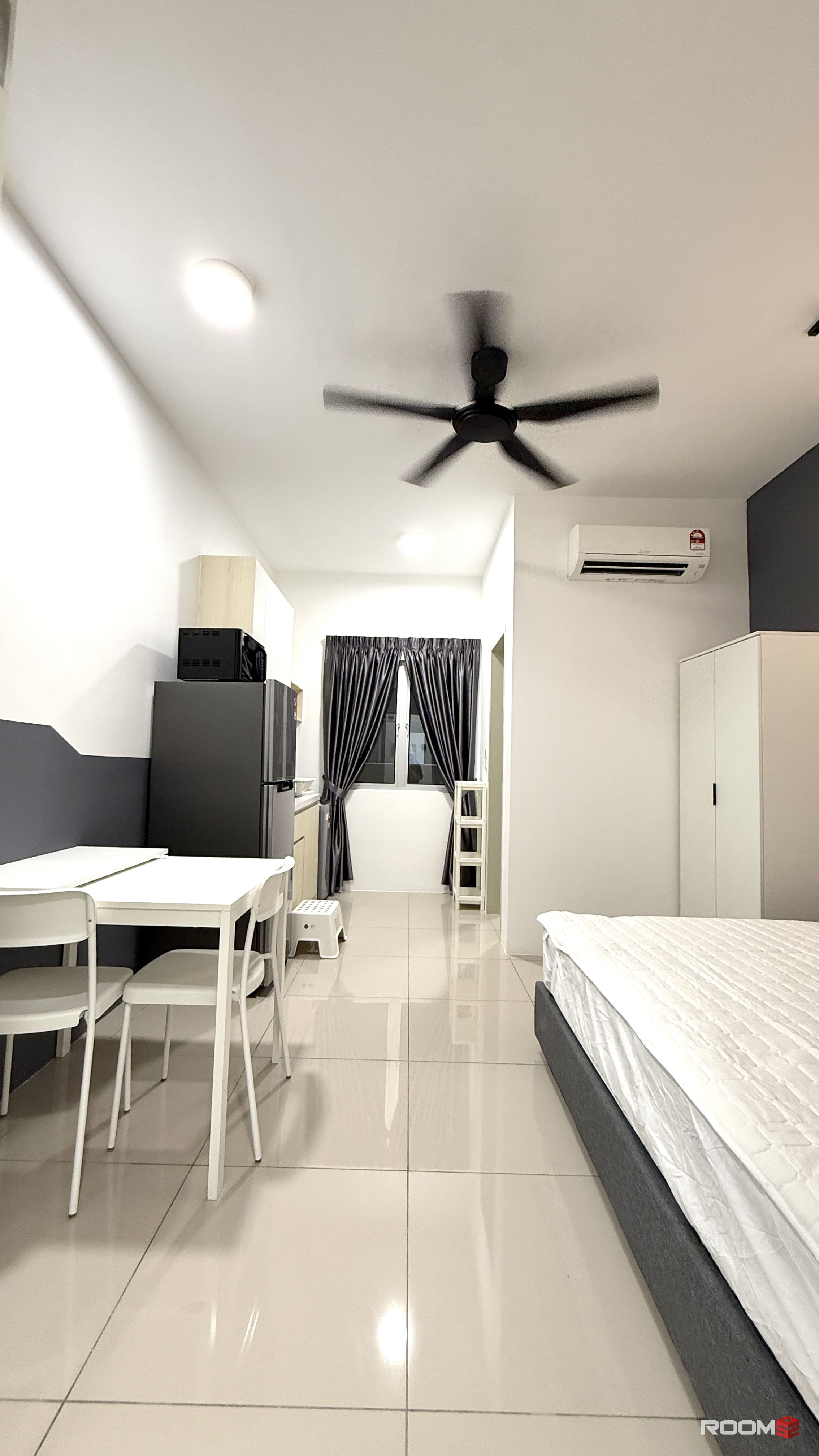 Studio Unit Fully Furnished Newly Renovated