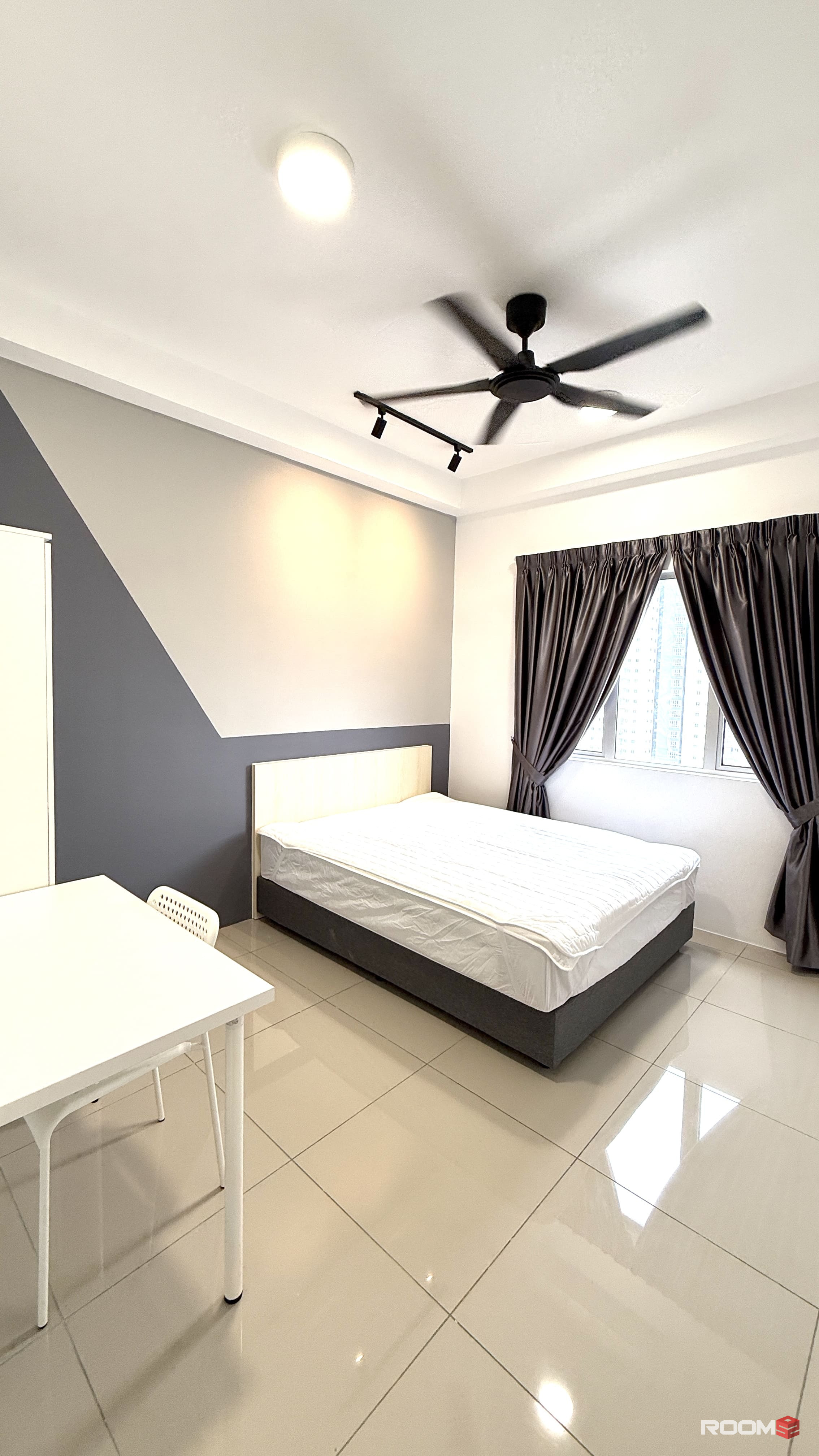 Studio Unit Fully Furnished Newly Renovated