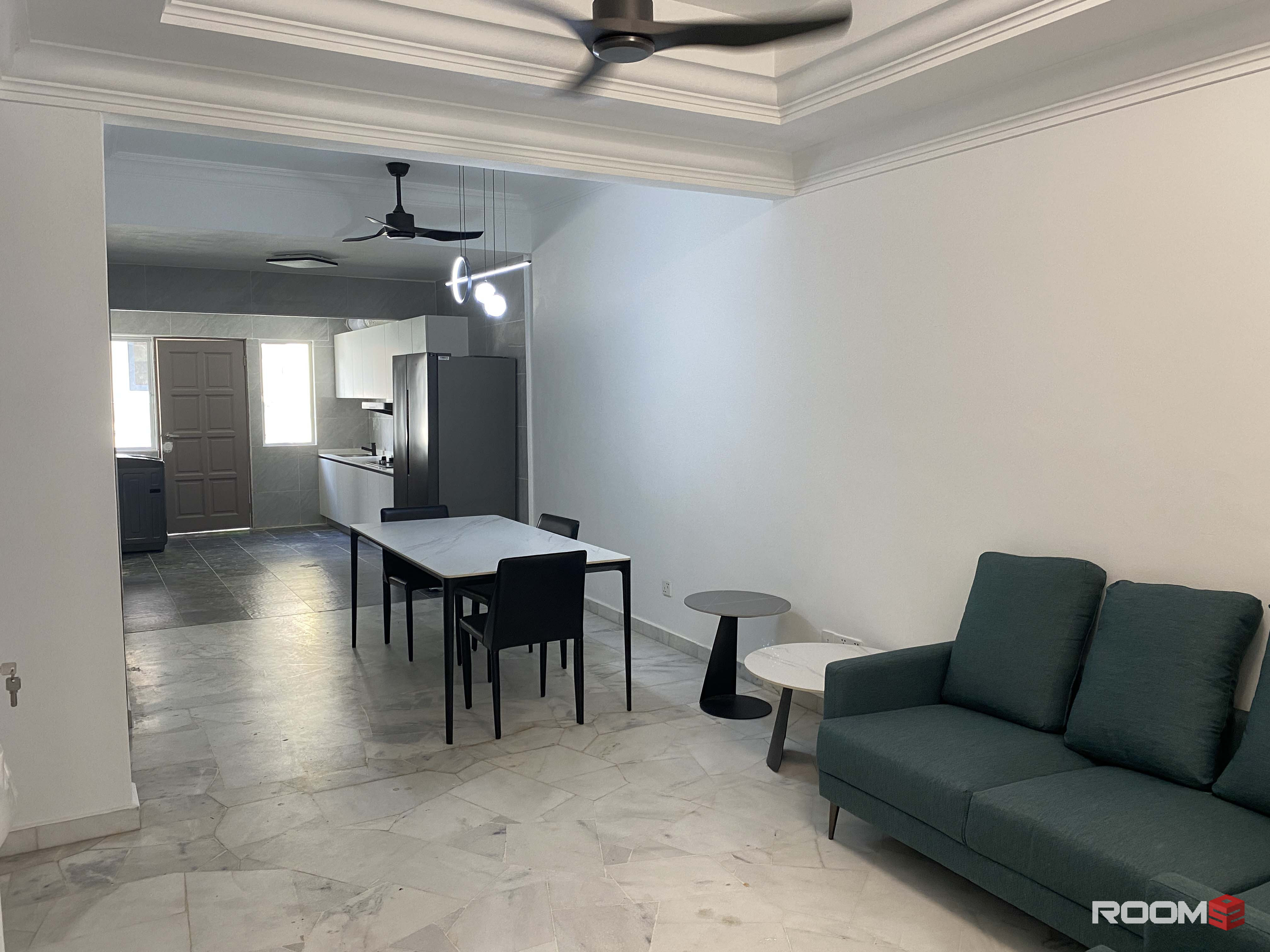 USJ 11 Female Single Room for Rent