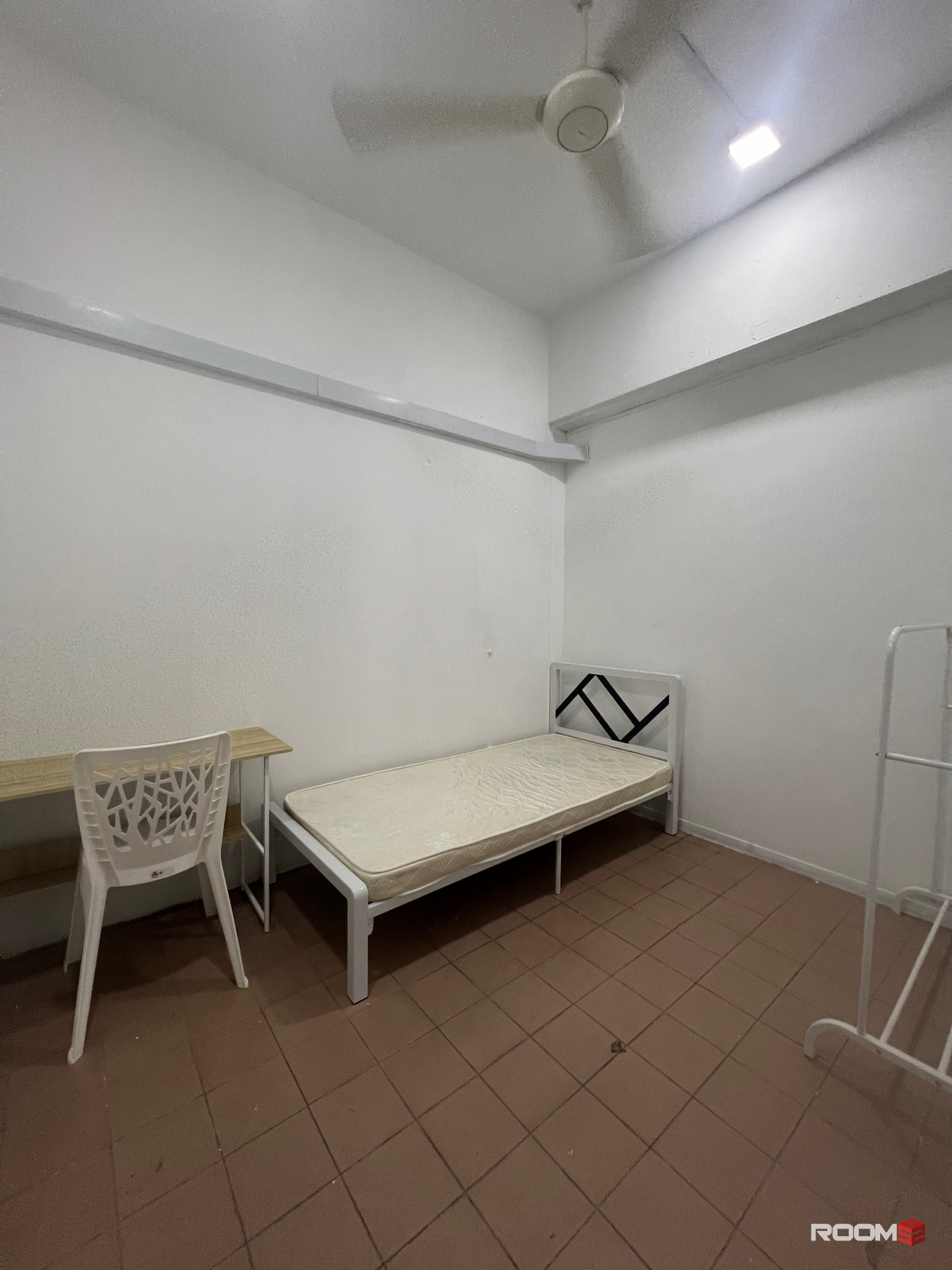 FEMALE ONLY❤️ Bilik Sewa Murah & LOW DEPOSIT at PJ52