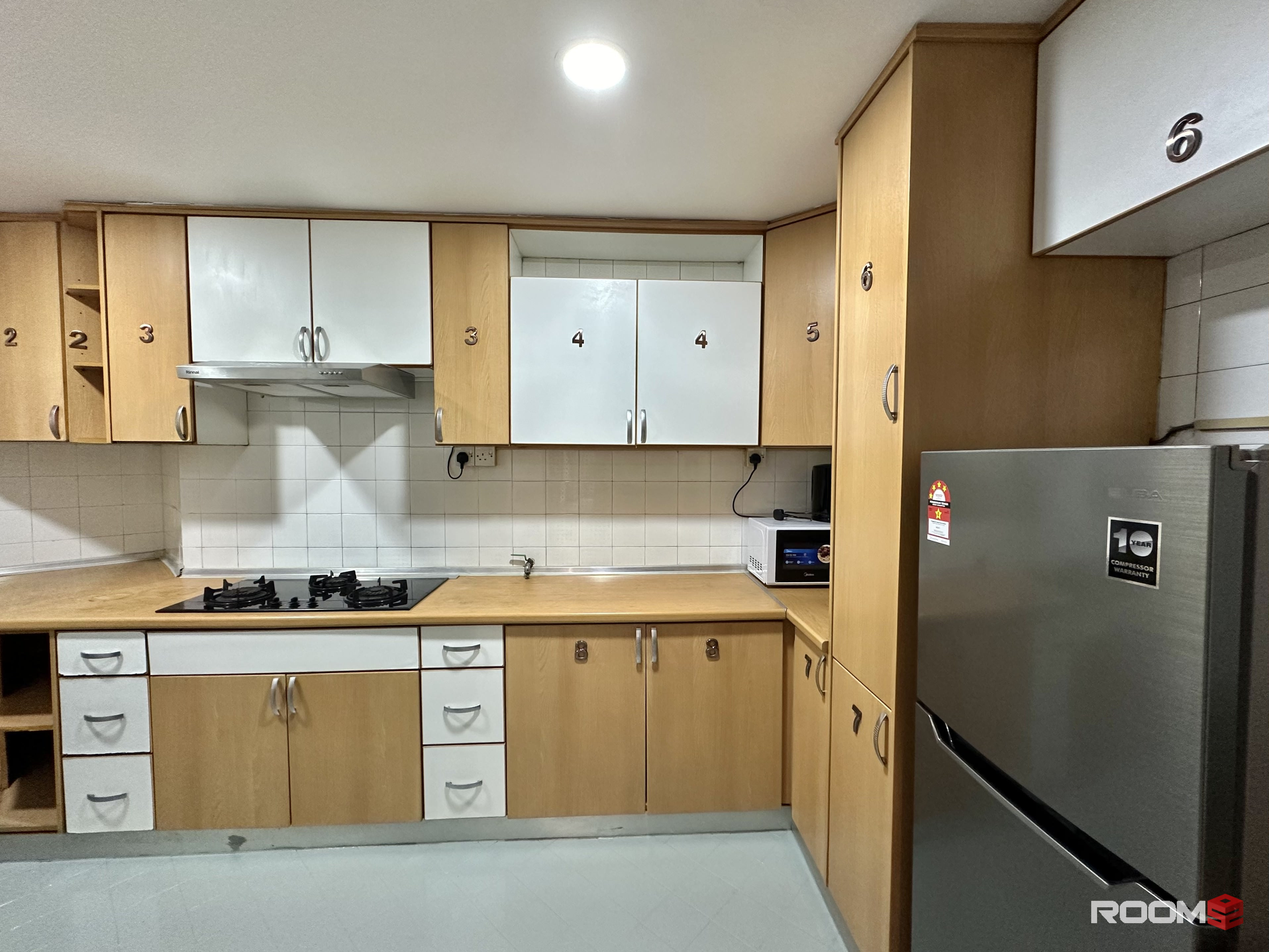 ZERO DEPOSIT✅🔥 [NEW FEMALE MASTER ROOM]Only 1 mins walk to LRT PWTC Station & Sunway Putra Mall [KL City Area]