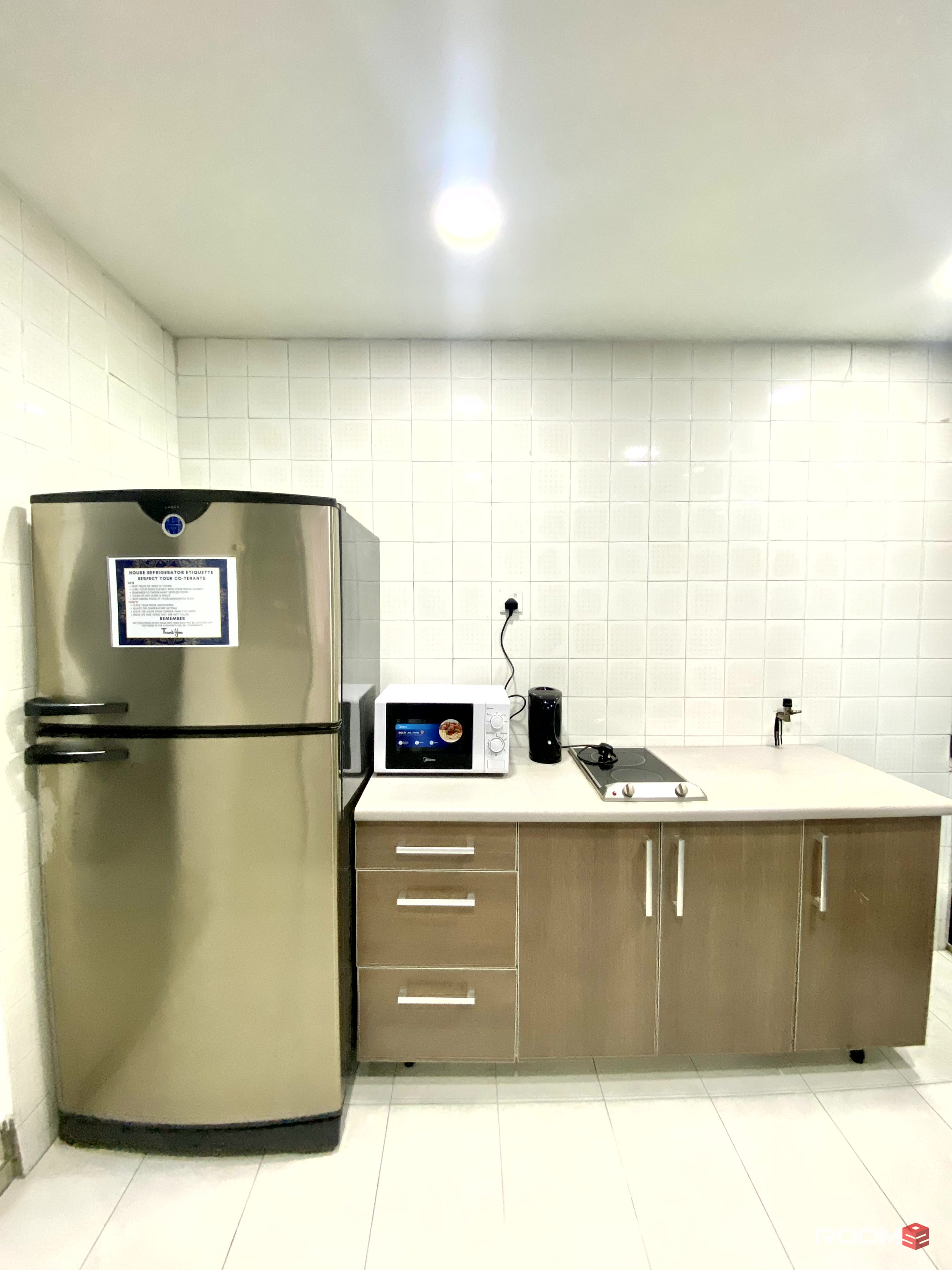 1 MONTH DEPOSIT ONLY✅🔥[SINGLE ROOM] Only 1 mins walk to LRT PWTC Station & Sunway Putra Mall [KL City Centre Area] 🚄 �