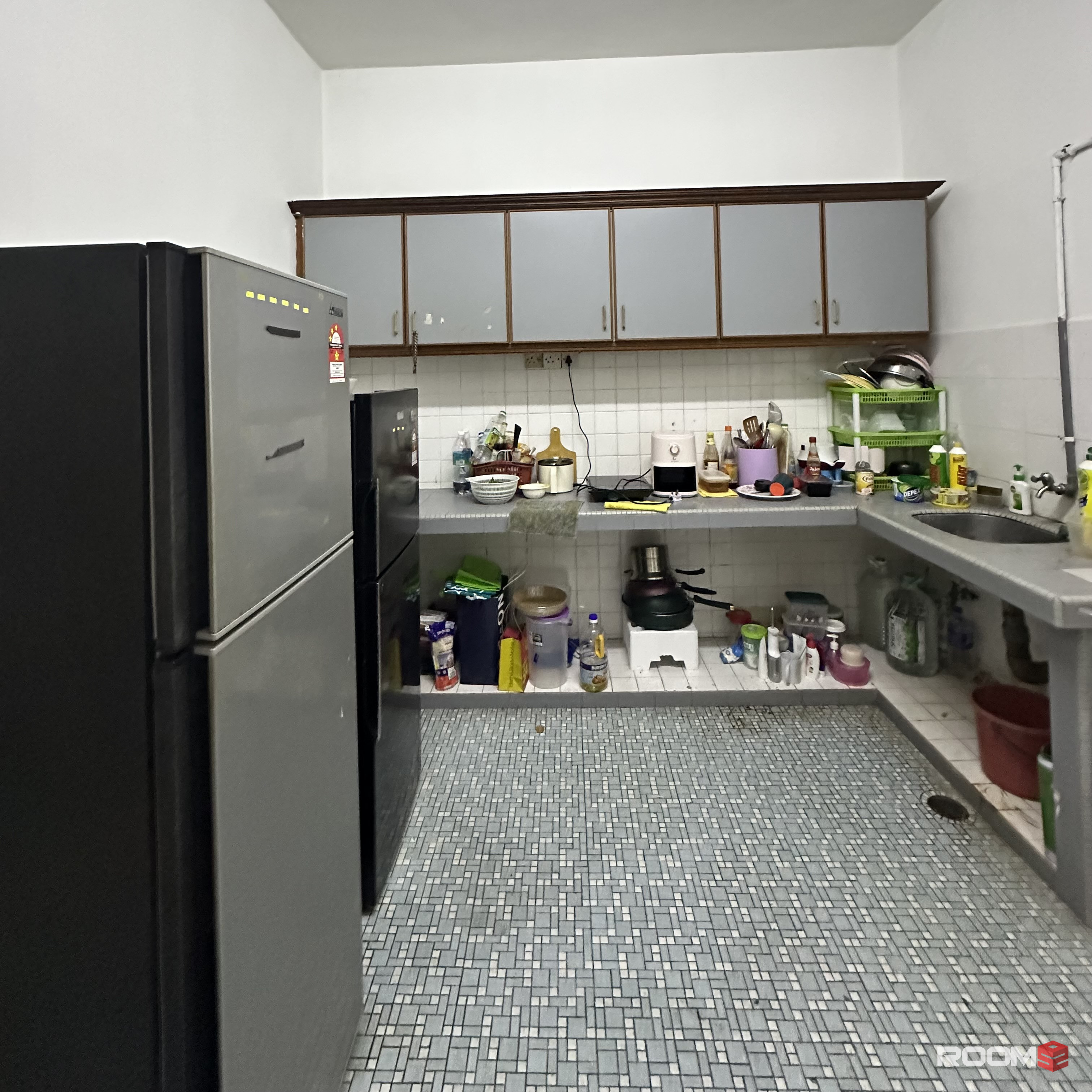 FEMALE UNIT ‼️MOVE IN IMMEDIATELY WITH ZERO DEPOSIT ‼️SINGLE ROOM @SS15