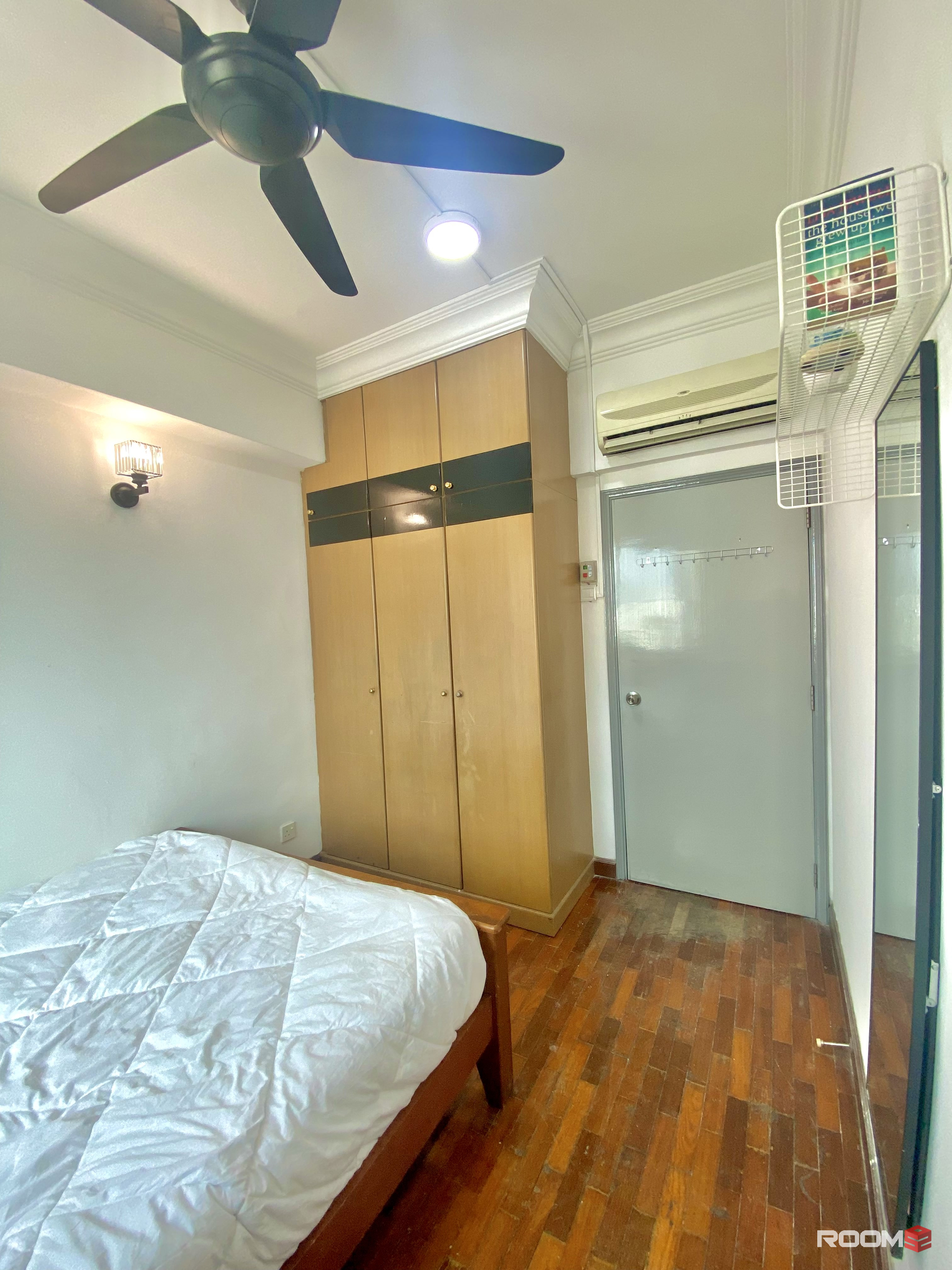 [FEMALE MEDIUM ROOM] 3 Mins walk to LRT PWTC & Sunway Putra Mall @PWTC [KL City Centre Area]