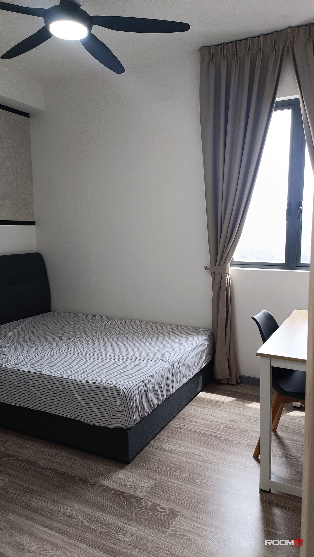 United Point Residence, Doortep hopping Mall Near Desa Parkcity