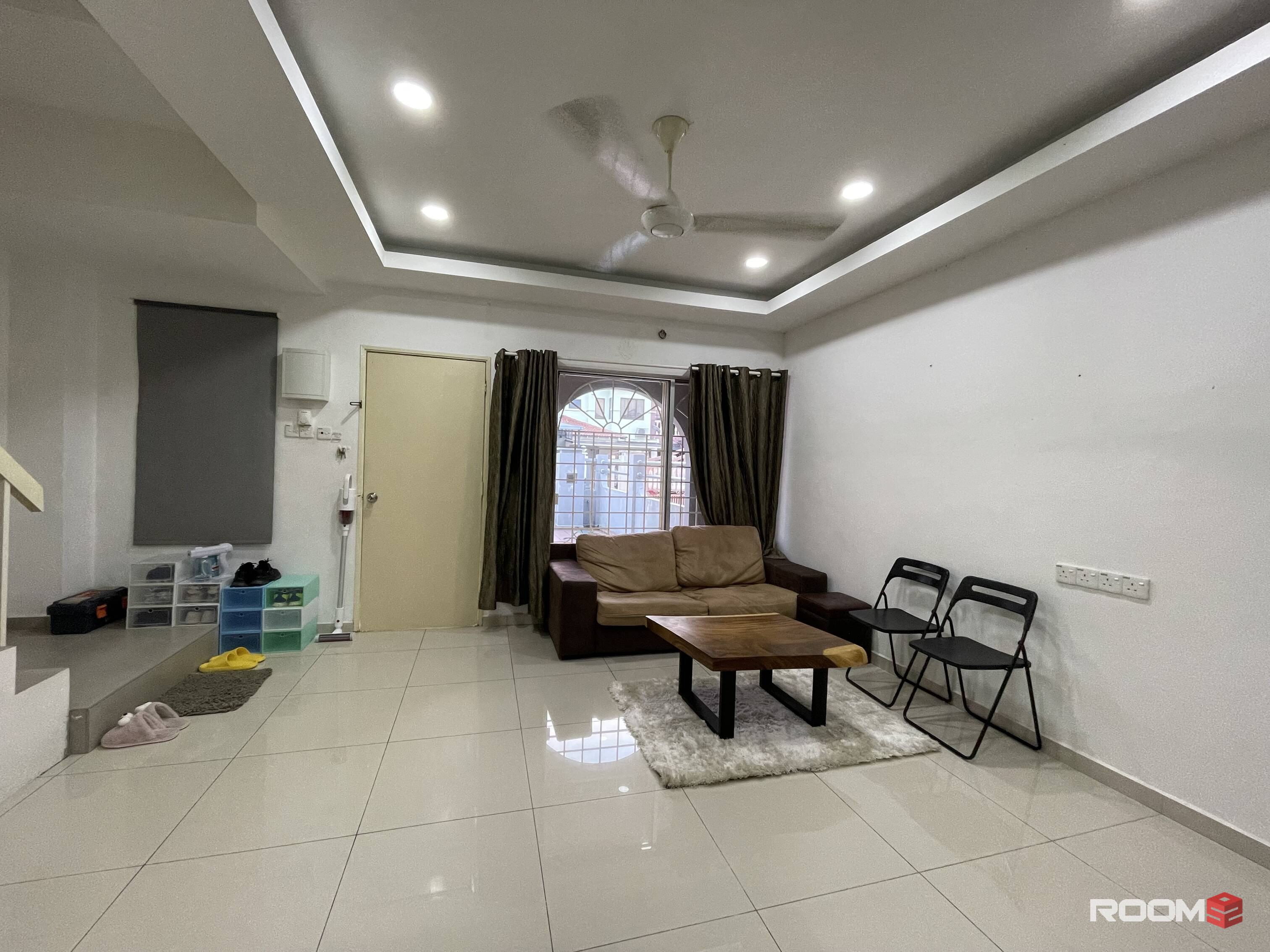 Middle Room at Taman Wawasan 3 , Pusat Bandar Puchong