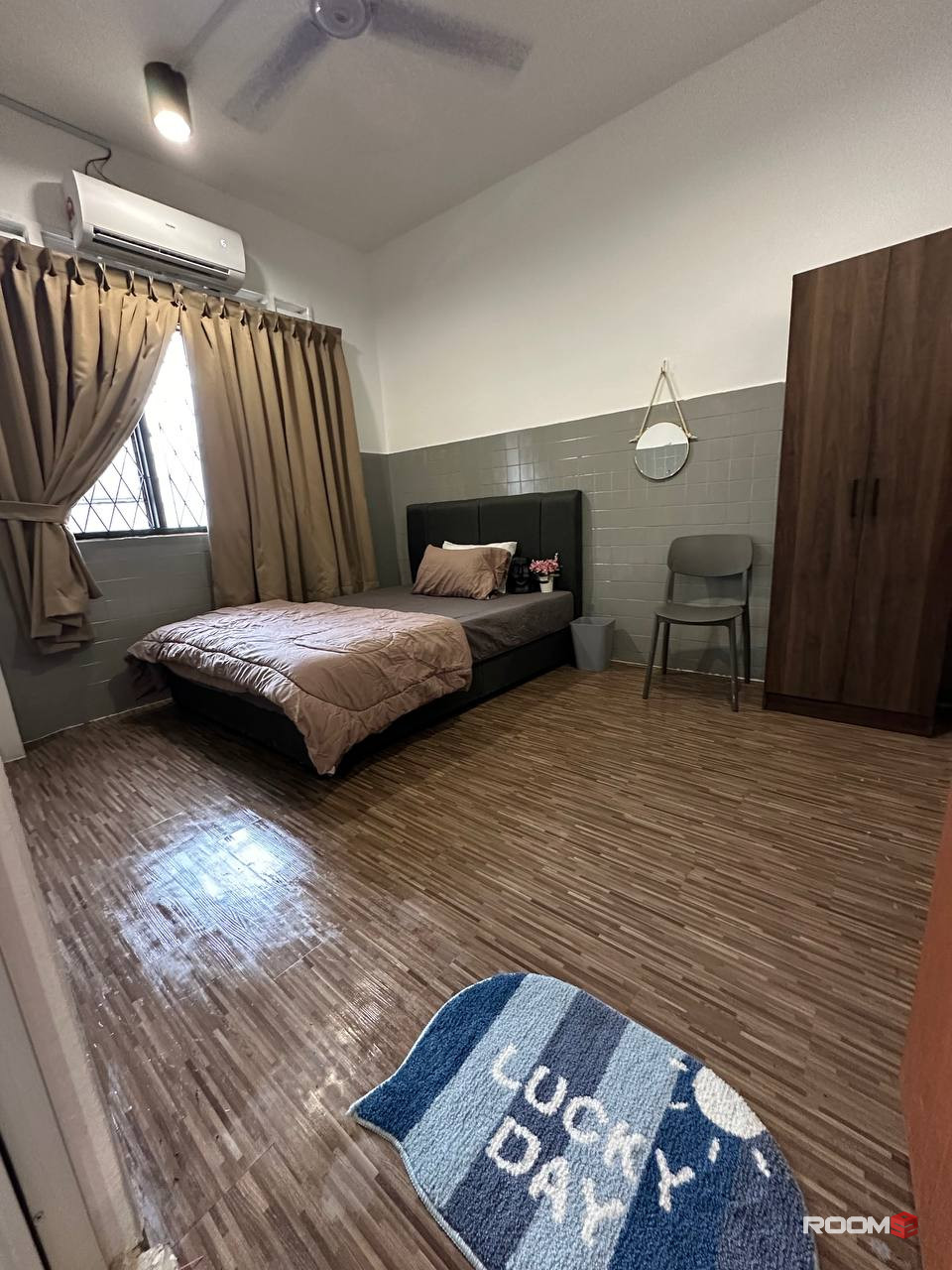 🔥1 KM to CIQ 🔥| SUPER easy commute😎 🌟Affordable, cozy & perfect room for Singapore workers🌟