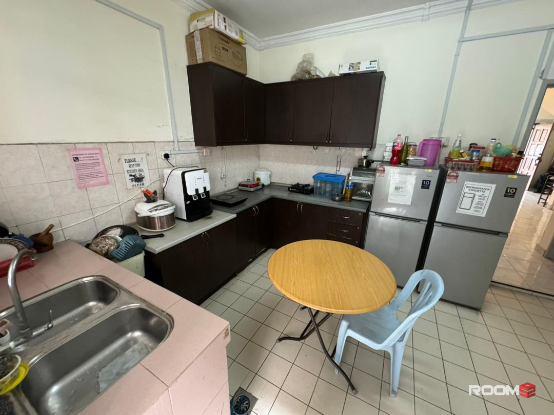 1 Month Deposit ❗❗❗❗ Private room with window/ Without window For Rent In Klang Valley