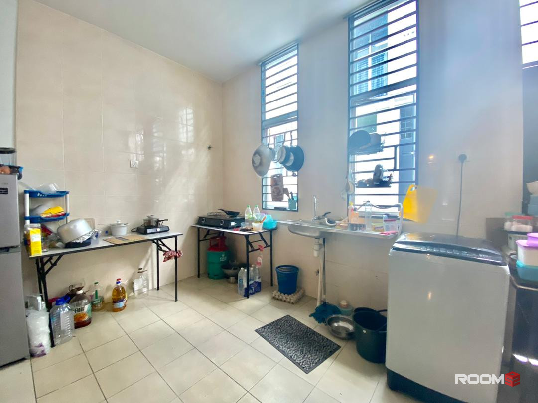 [Bilik sewa Full Furnish ] , Bangi avenue 3 , [Bilik Master] , Kuis , Bandar Seri Putra , [KTM Bangi] , Nilai 3 ,