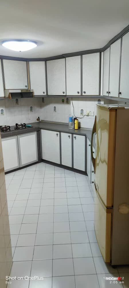 Single Room at Bangsar South, Pantai