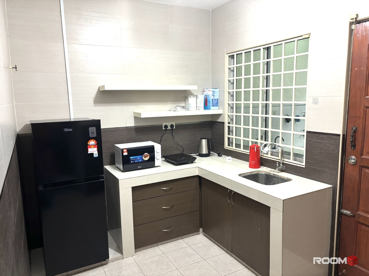 🔥Subang jaya USJ2 MEDIUM Room🔥Full Furnish NEW MEDIUM @ Near LRT / Summit / Damen