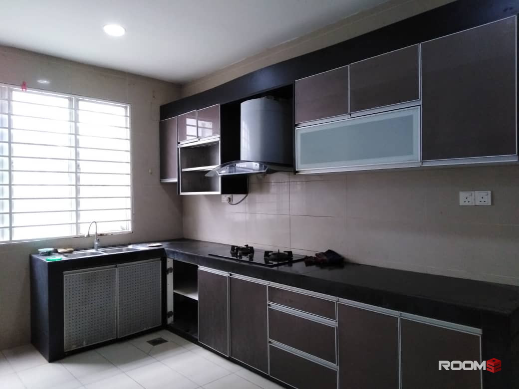 One Month Deposit! Single Room Rent in SS14, Subang Jaya 4mins to SS18 LRT Station