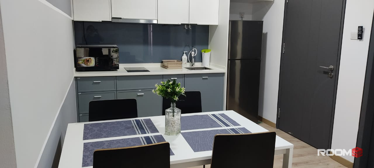 (FEMALE  UNIT) Master Bedroom @ Emporis Kota Damansara