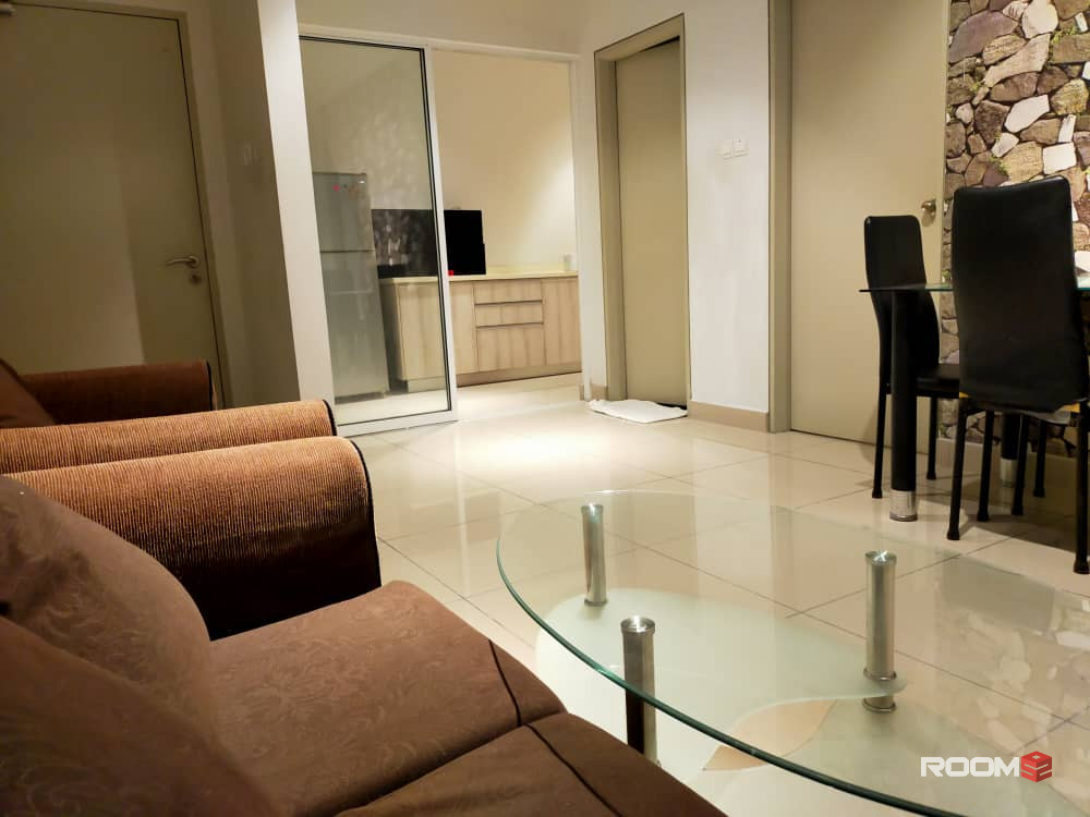 Ara Damansara -Pacific Place @ 👩Female Unit - Master Room + Near LRT