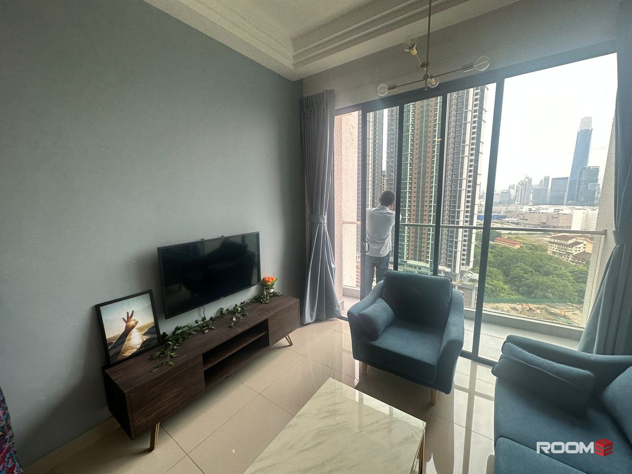 1 Month Free Stay !! 🎭 [ Lavile, Maluri Kuala Lumpur ] 3min Walk to MRT Aeon Maluri Fully Furnished Master Room