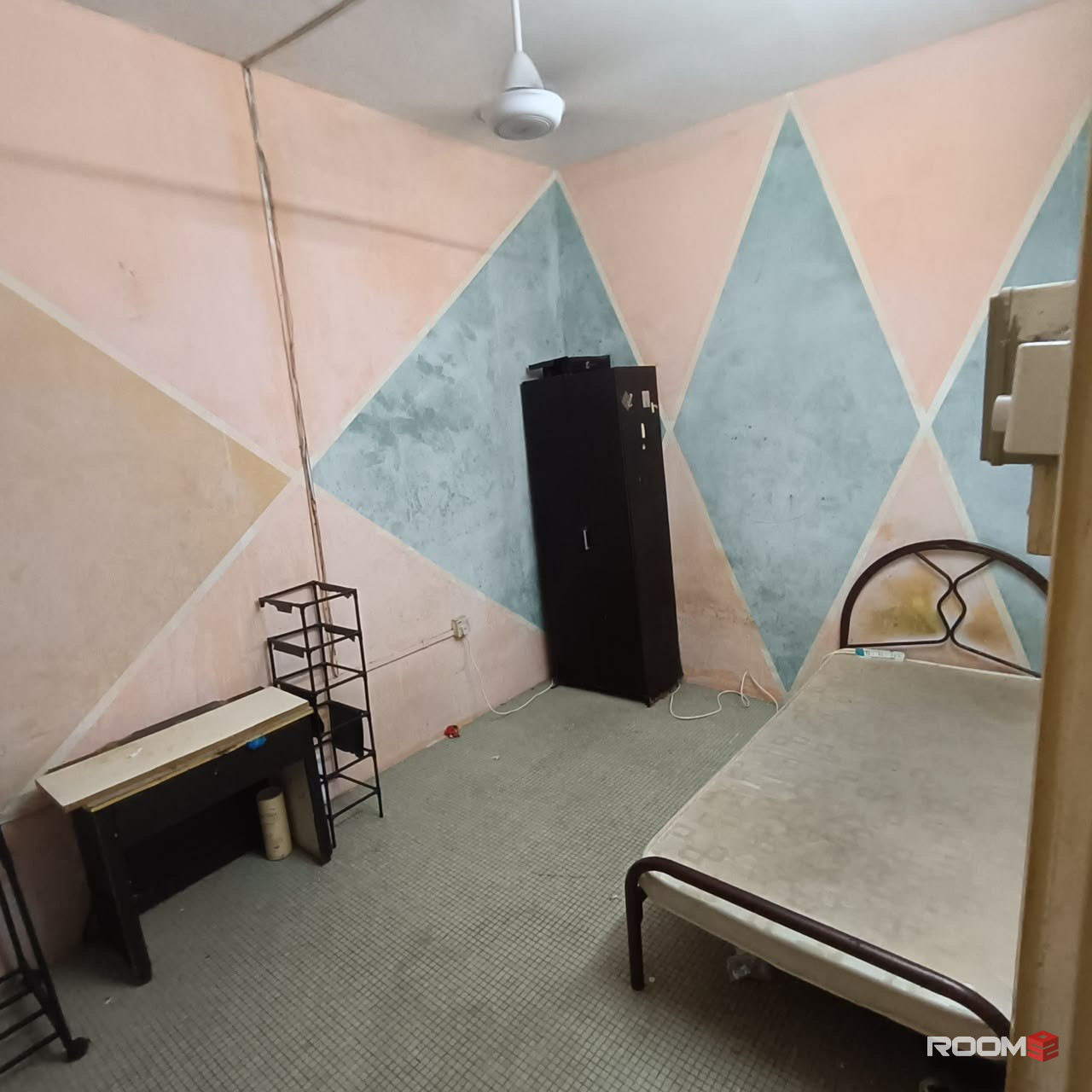 🔥 Bangsar Room for Rent | Nett RM670 | Partly Furnished
