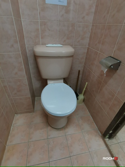 🏠 Affordable rooms available in SS25 or Taman Mayang. 🚶‍♂️🚇 💲 Walking distance to Kelana Jaya LRT Station. 🚶‍♂️🚇