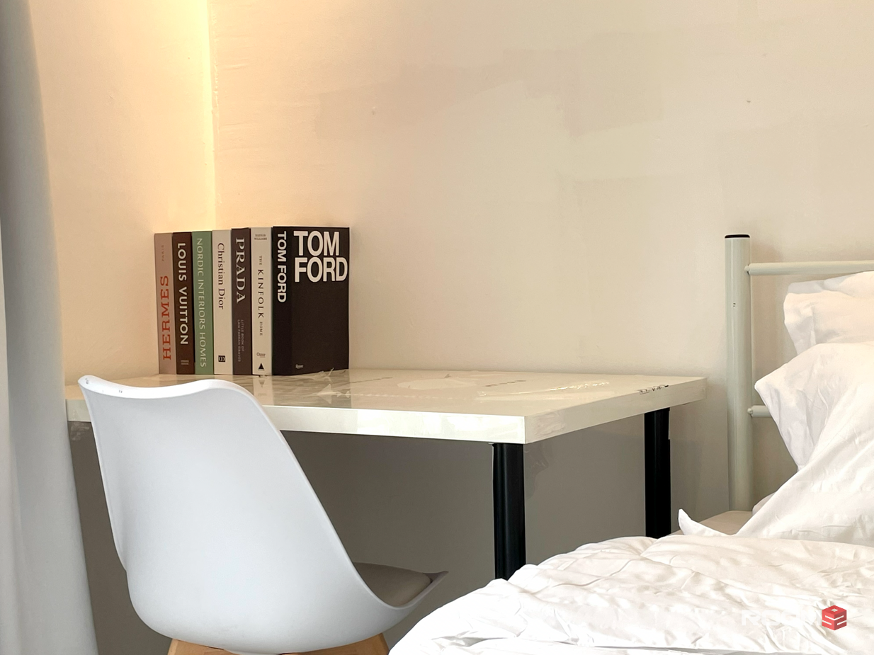 Fully Furnished Apartment Medium Room For Rent At OUG Parklane, Jalan Puchong
