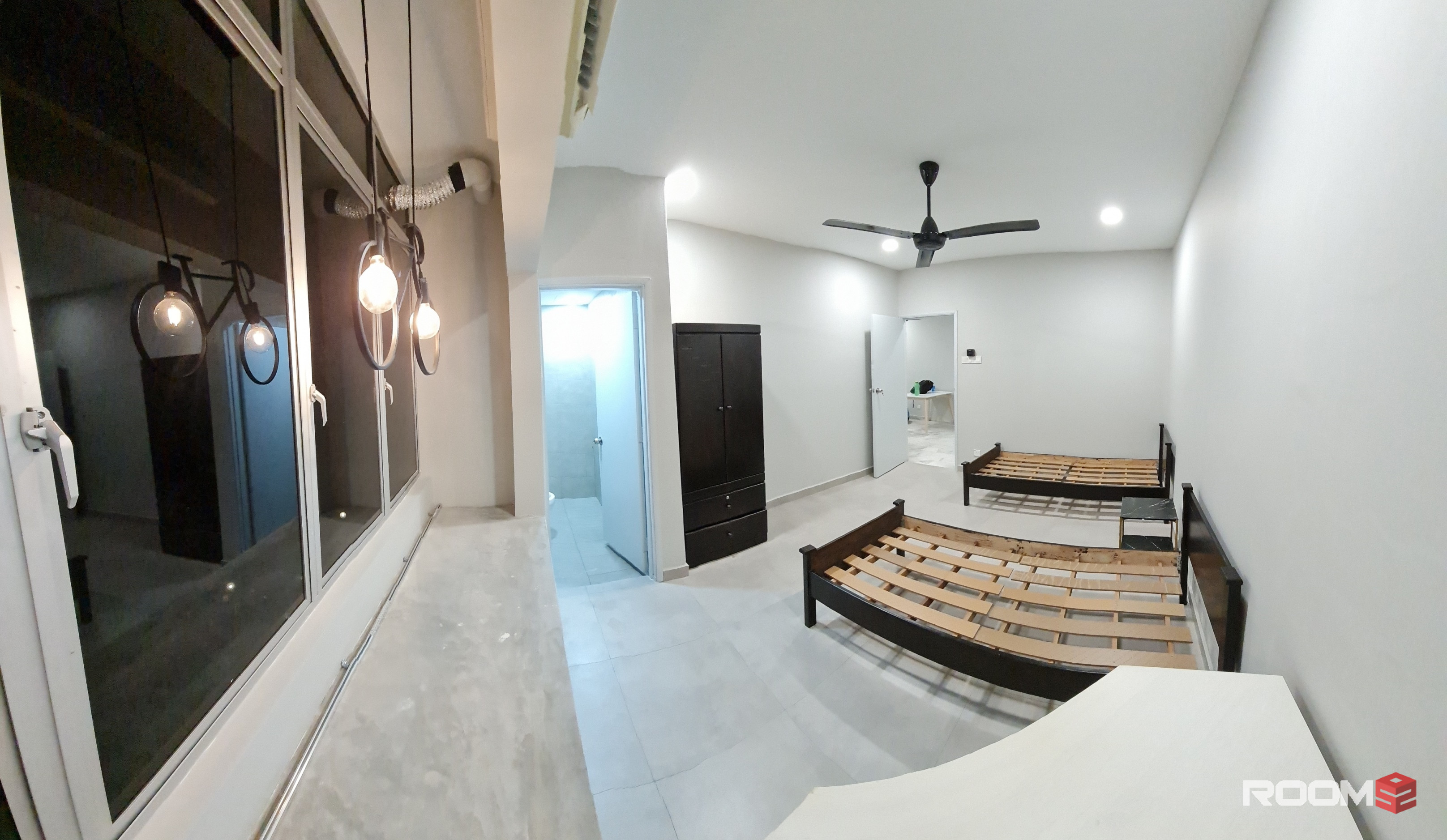 1min walk INTI University, 9min to LRT SS15 student room - Master Room w attached bathroom subang rent allow cook share
