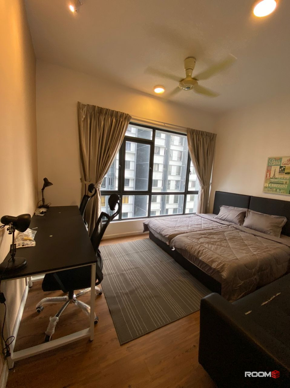 👩‍🦰Female Unit Middle Room for rent beside UOW KDU📍