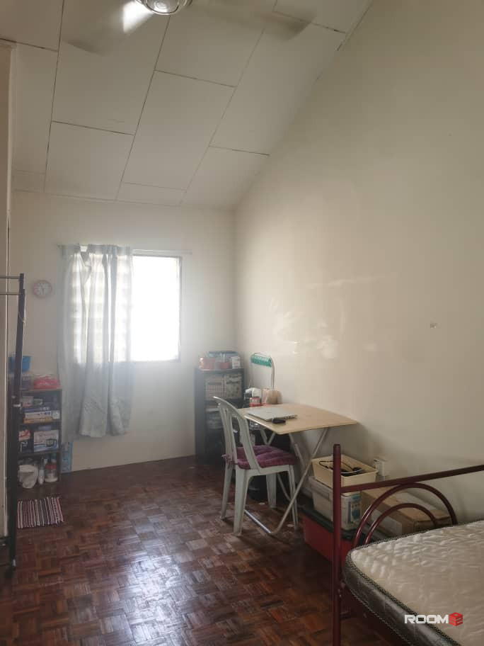 Available on April 03, 2022 onwards Desa Setapak KL, Master Room For Rent (allow by 2 people to sharing)