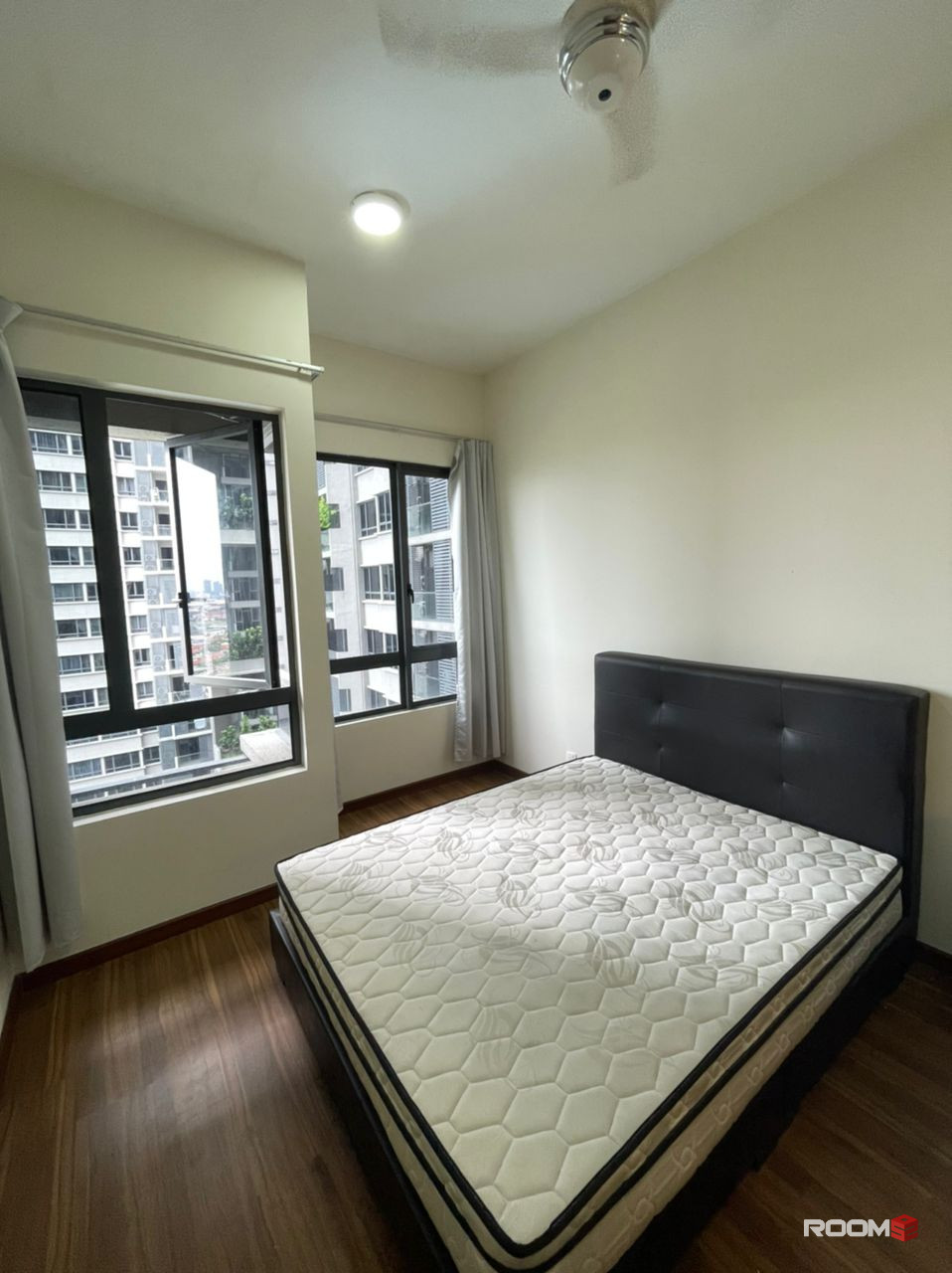 Fully furnished Master Room for rent @ Petalz Residence, Old Klang Road, PJ, Jalan Templer, Gasing