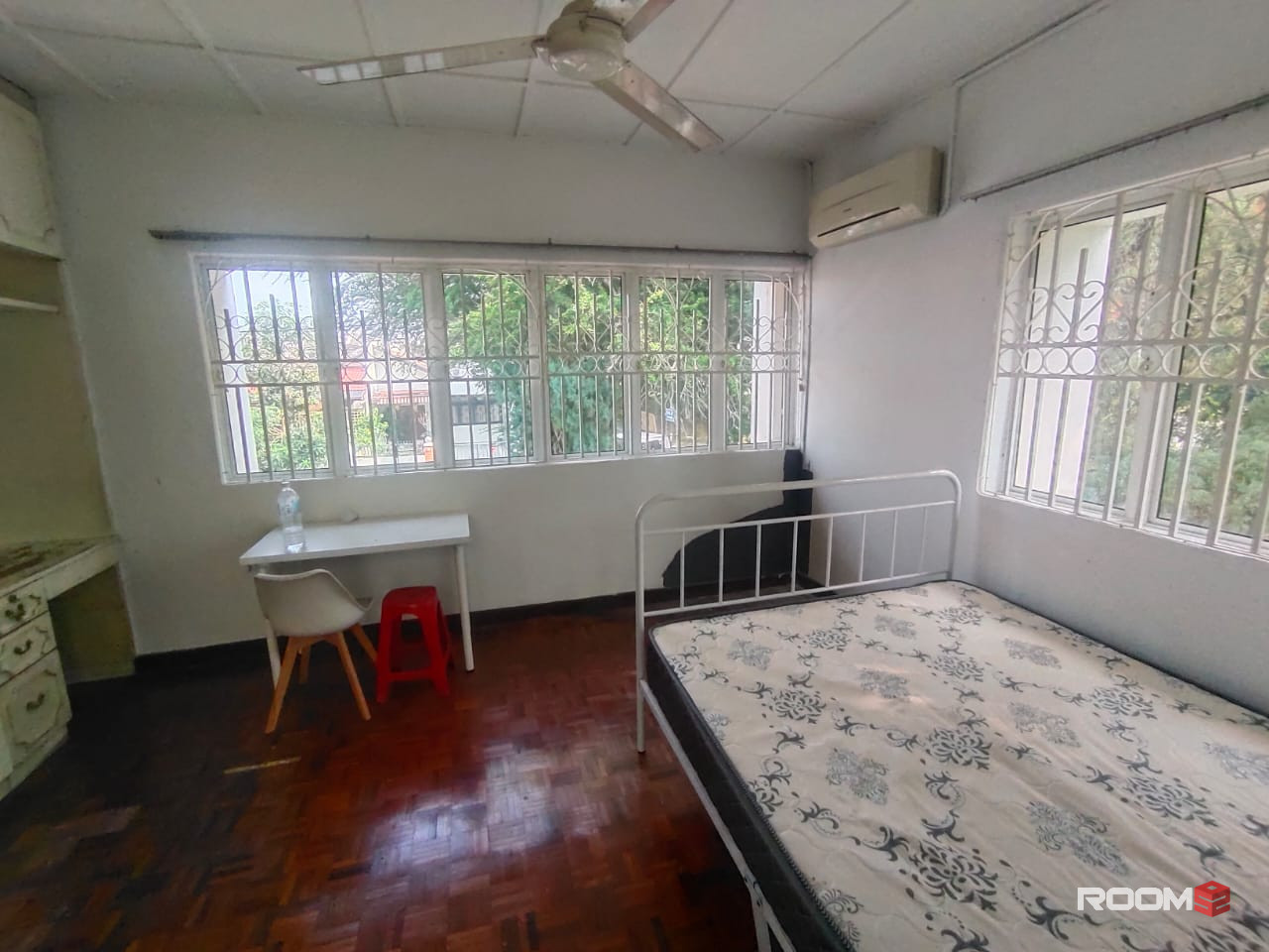 Fully Furnished 🌟Master Room with attached bathroom | SS18 Low Deposit ‼️