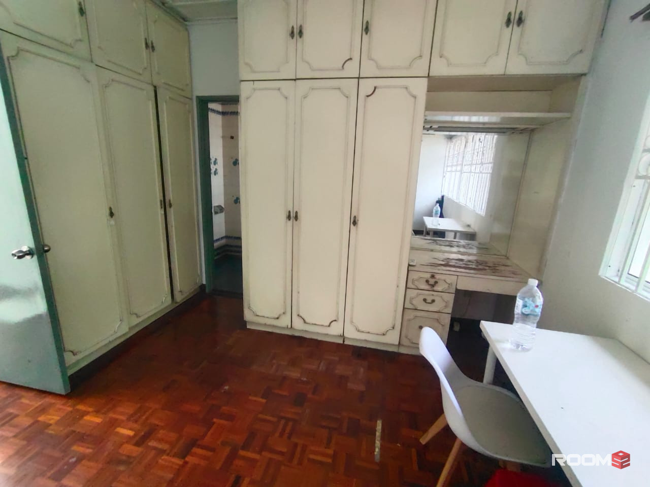 Fully Furnished 🌟Master Room with attached bathroom | SS18 Low Deposit ‼️