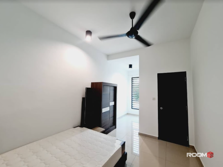 [Bilik Sewa Mampu Milik] , [Perempuan Sahaja] Seremban , Hijayu ,Sendayan, D'Tempat, Palm Mall, NSK, Labu  , KPJ