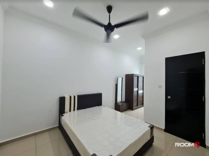 [Bilik Sewa Mampu Milik] , [Perempuan Sahaja] Seremban , Hijayu ,Sendayan, D'Tempat, Palm Mall, NSK, Labu  , KPJ ,