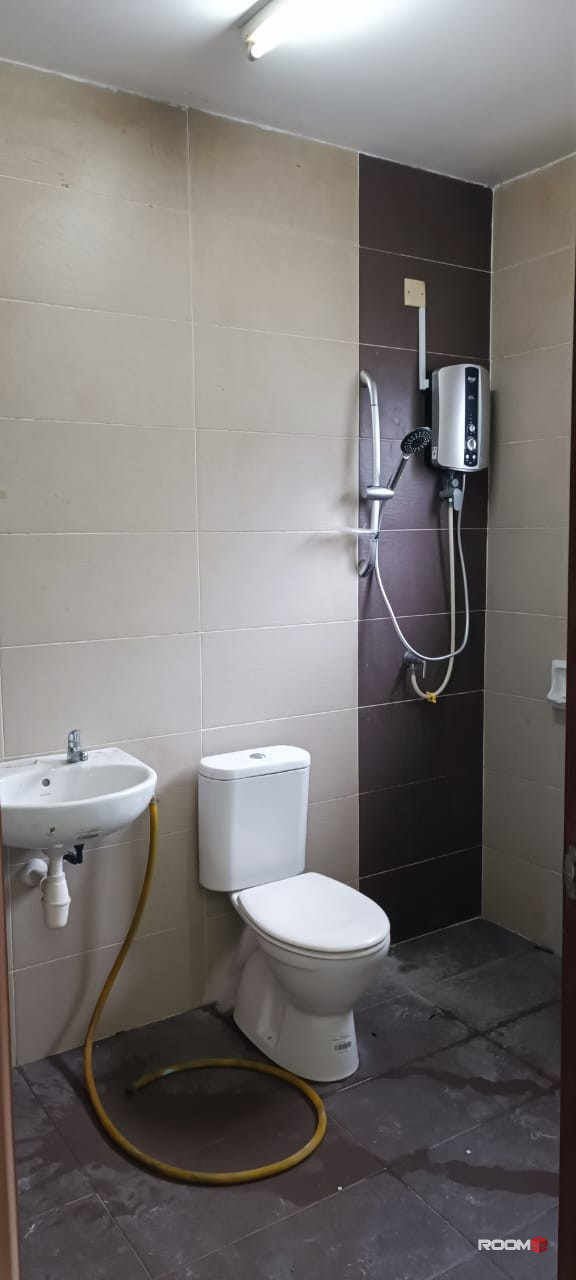 😍 Fully Furnished Comfy Middle Room with 💧 Free Utilities for rent!