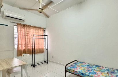 🔥🔥PJ SS2 Aircond Room✨ With Fully Furnished, Free WiFi and Clean Environment
