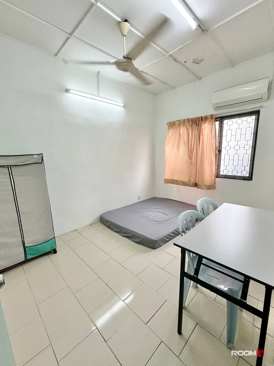 💠PJ SS2, Queenbed room with AC and furniture